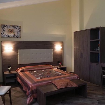 Agriturismo Il Drago Mirabella Imbaccari 外观 照片