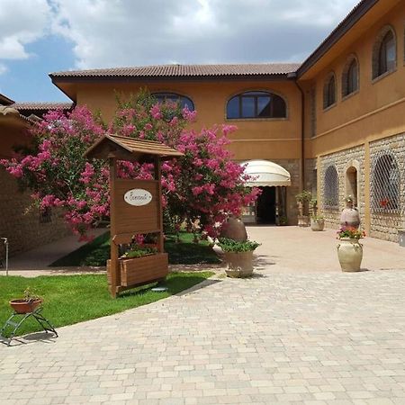 Agriturismo Il Drago Mirabella Imbaccari 外观 照片