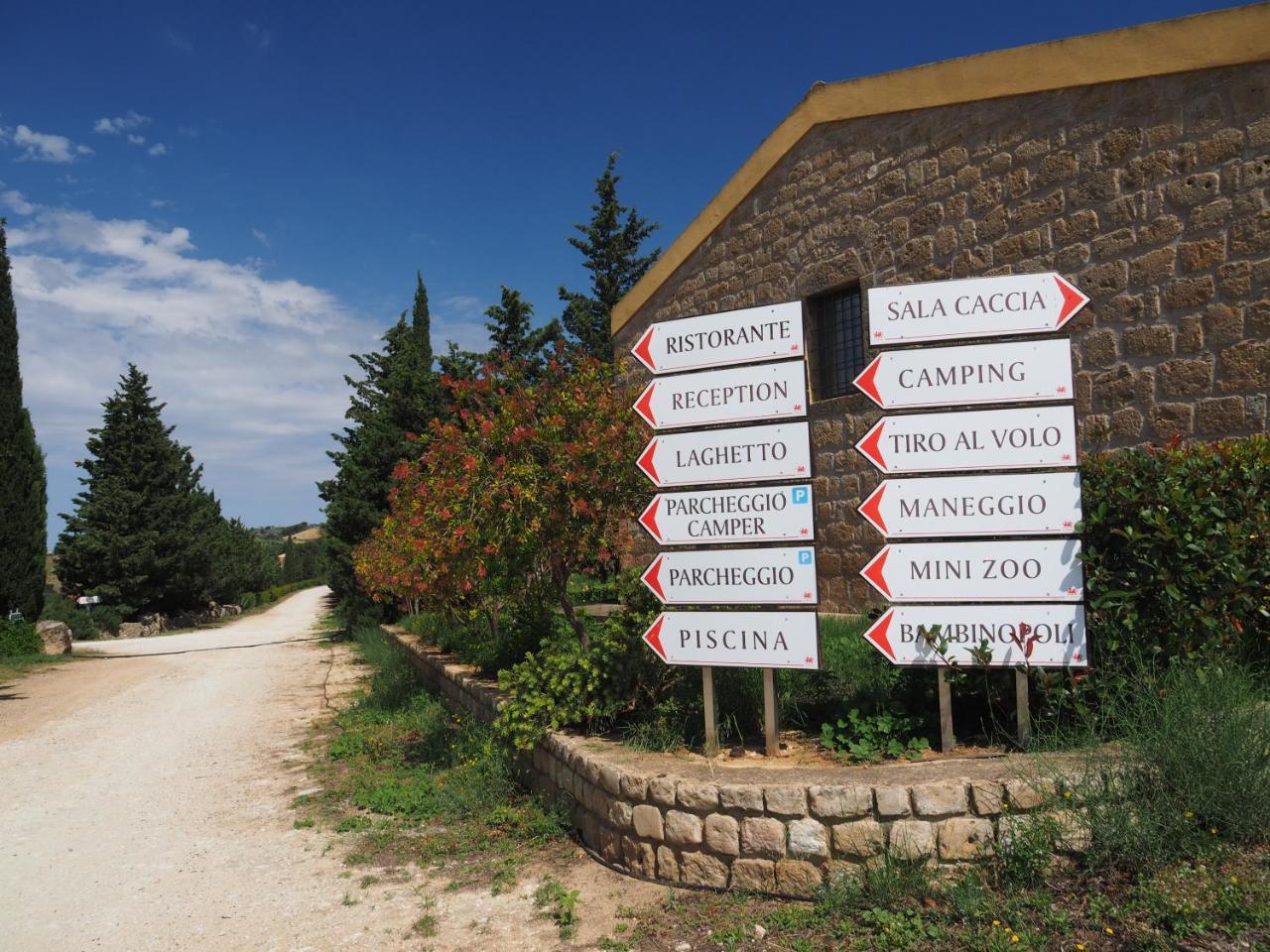 Agriturismo Il Drago Mirabella Imbaccari 外观 照片