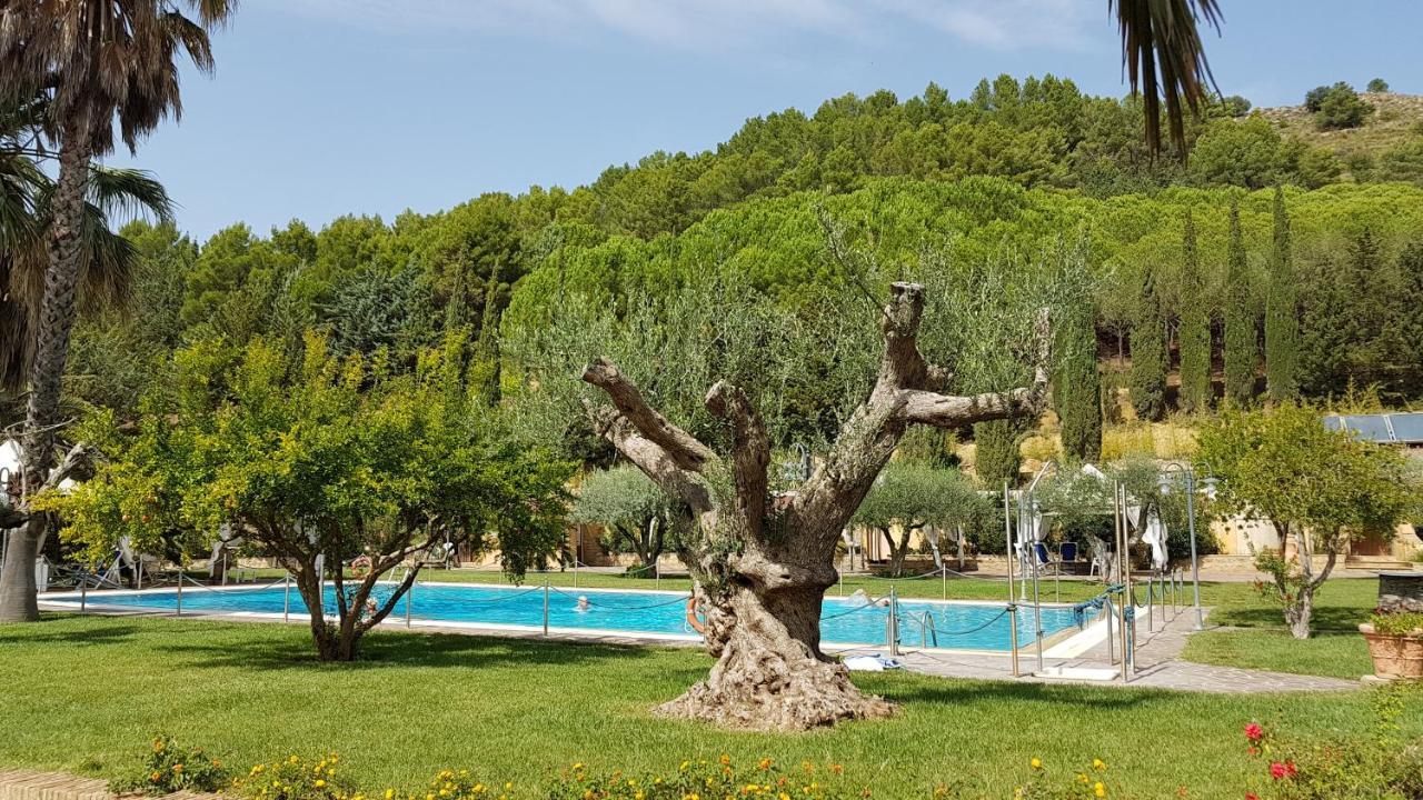 Agriturismo Il Drago Mirabella Imbaccari 外观 照片