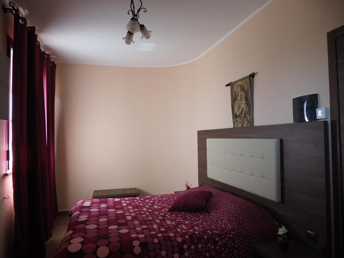 Agriturismo Il Drago Mirabella Imbaccari 外观 照片